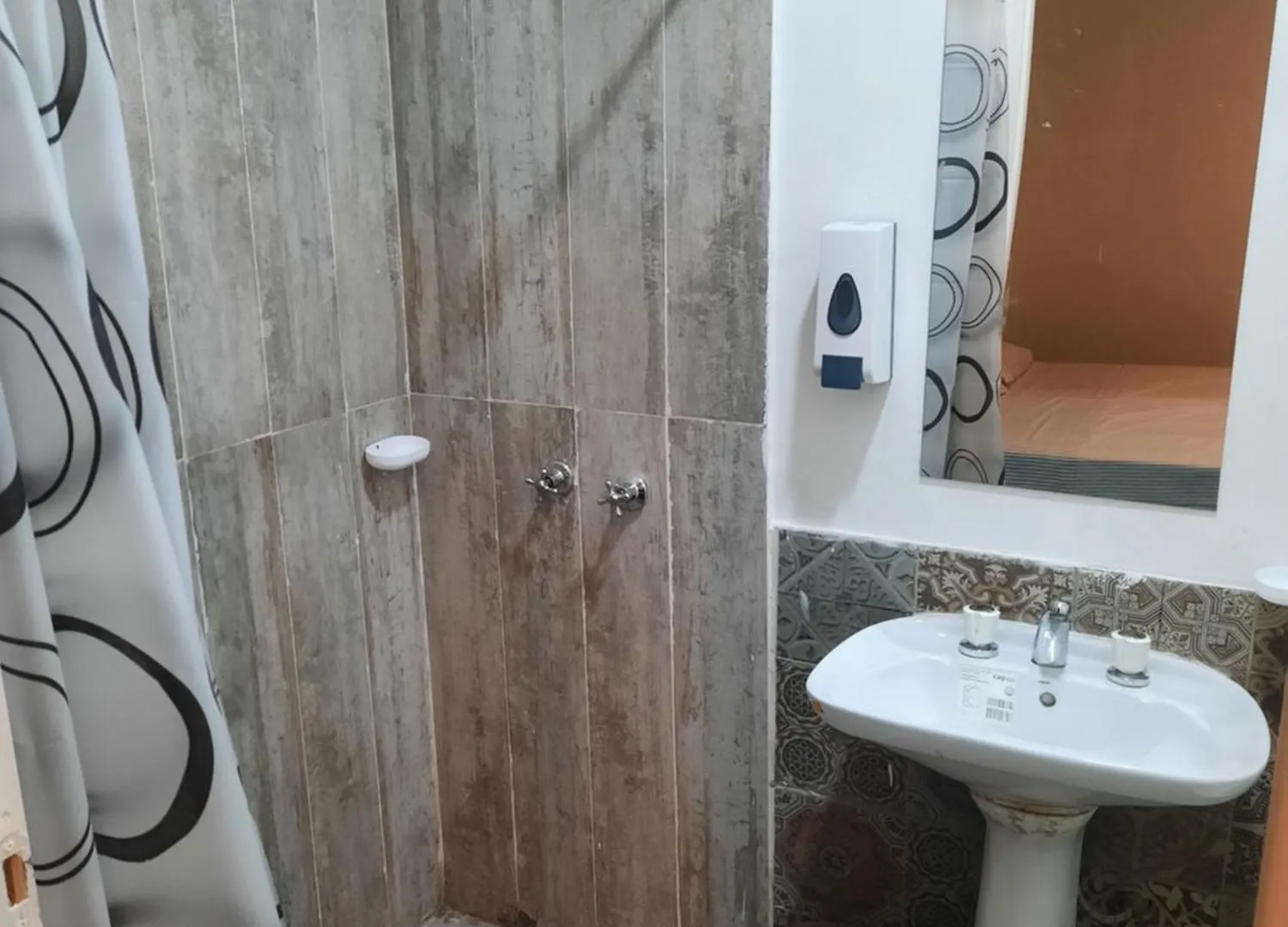 Lopez480 Habitaciones Mendoza Affittacamere