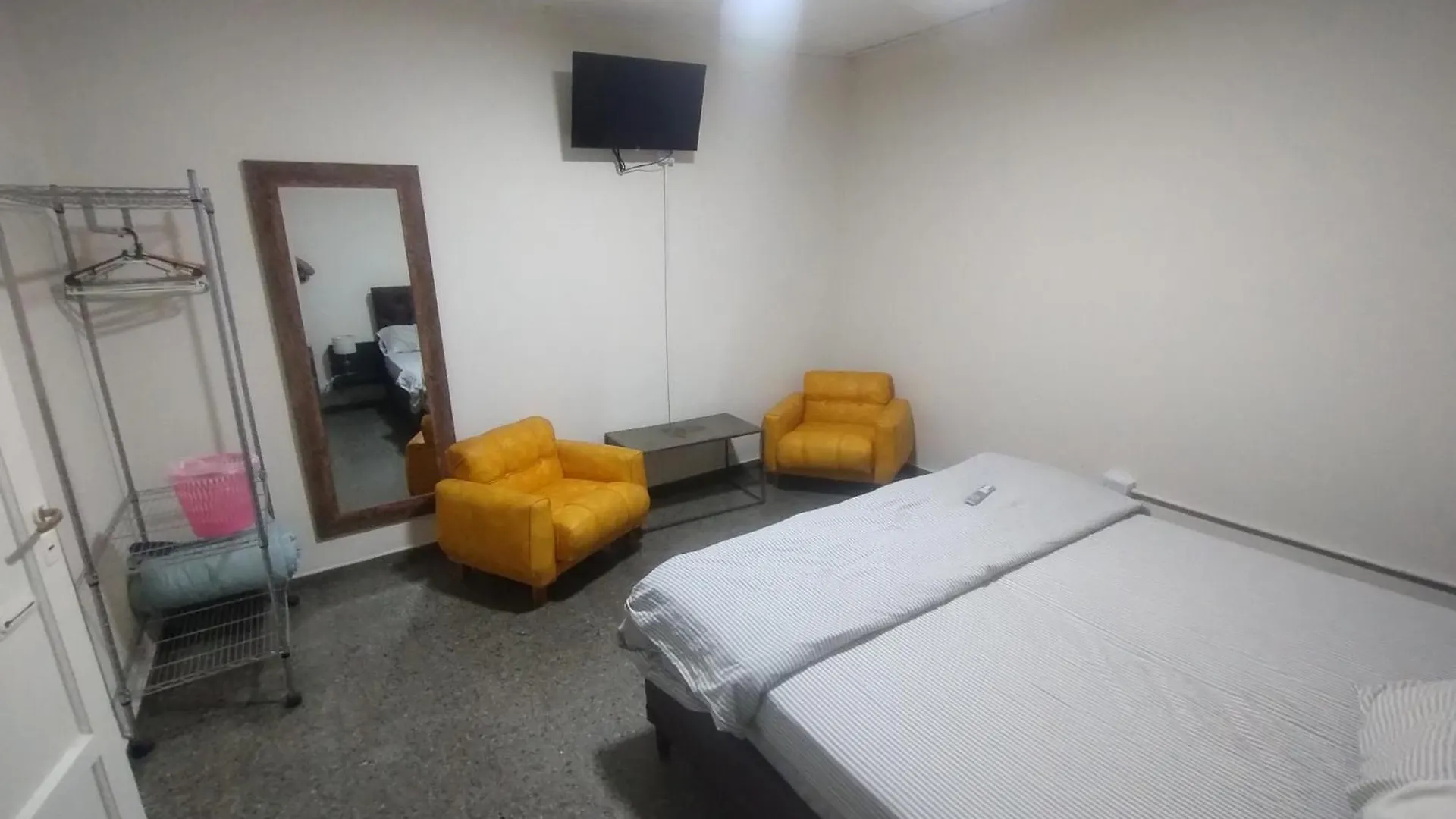Lopez480 Habitaciones Mendoza Argentina